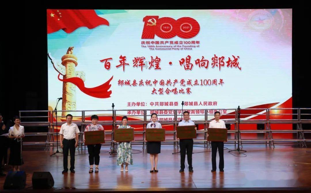 小猫钓鱼游戏龙王版有船